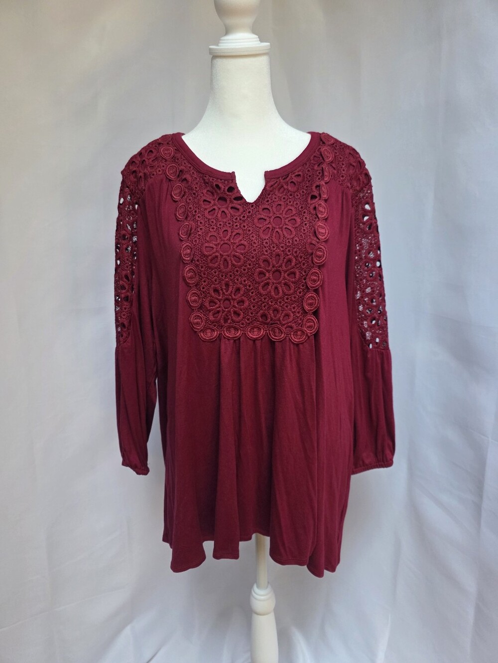 Liz Claiborne XL Burgundy Crochet Lace Boho Peasant Tunic Top 3/4 Sleeve